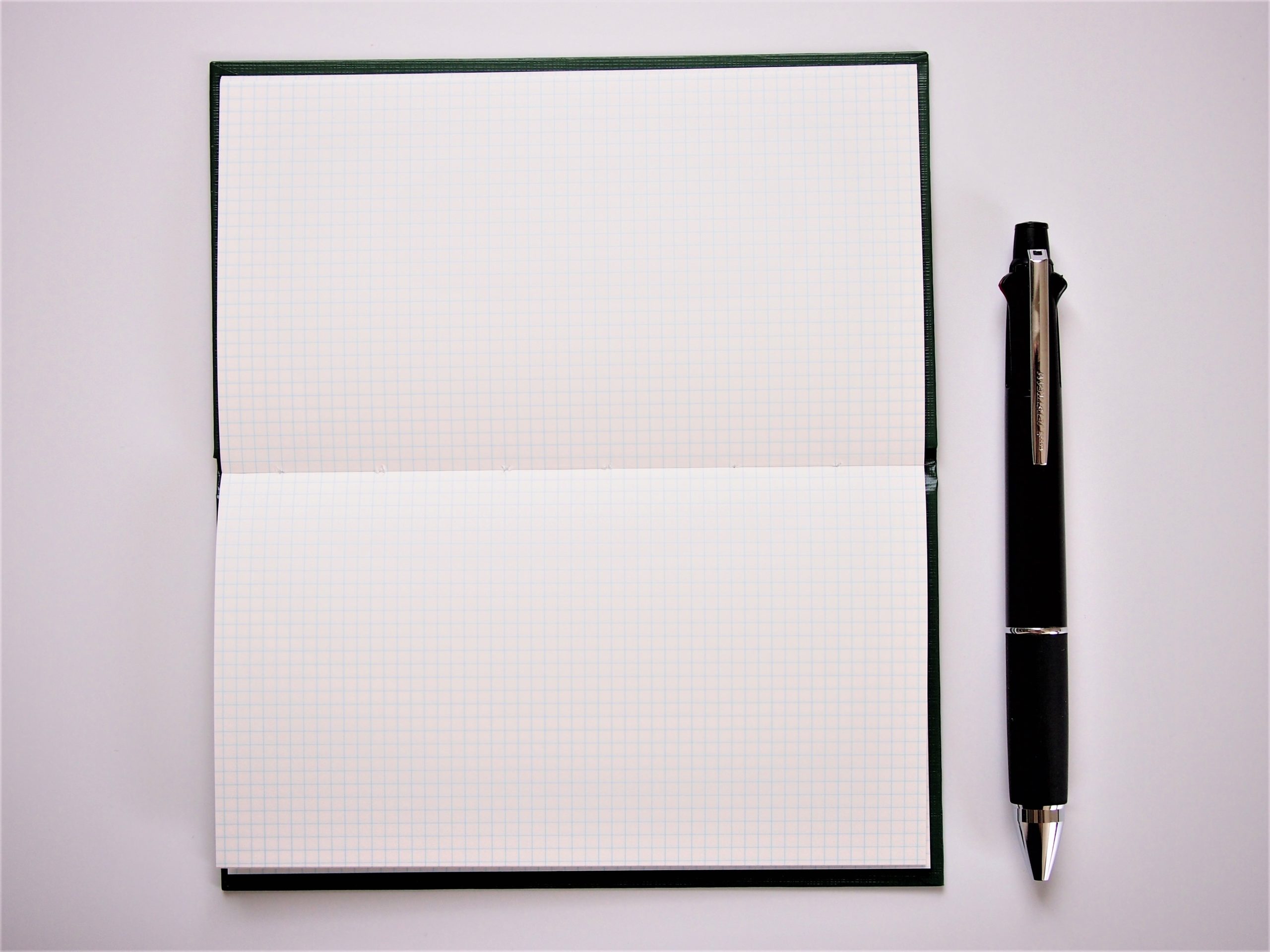 持ち運びに最適な小さいノートとして愛用している 測量野帳 をレビュー Penote 文房具ブログ